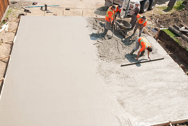 Best Best Concrete Contractor  in Winsted, CT